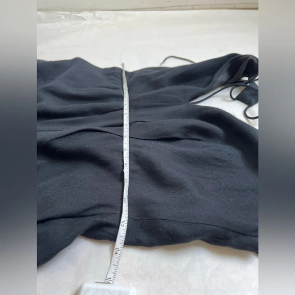 C/MEO Collective Black Low Back V-neck Sleeveless Jumpsuit Romper Size M - Picture 7 of 9